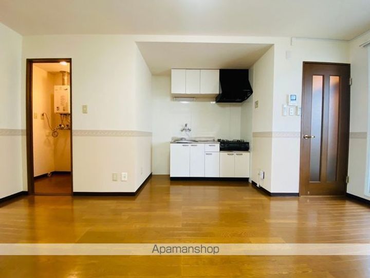 ピュアパレス人見203の内装