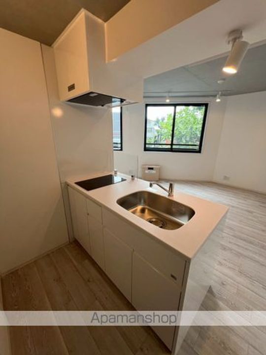 東京都杉並区方南1丁目の賃貸マンションのキッチン