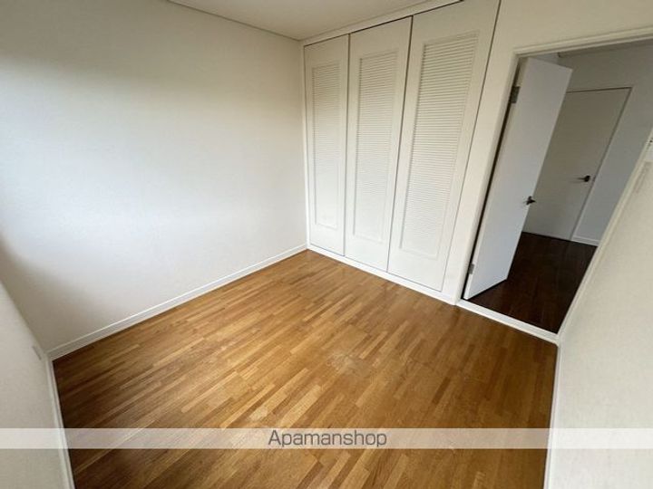 シルバーバックの内装