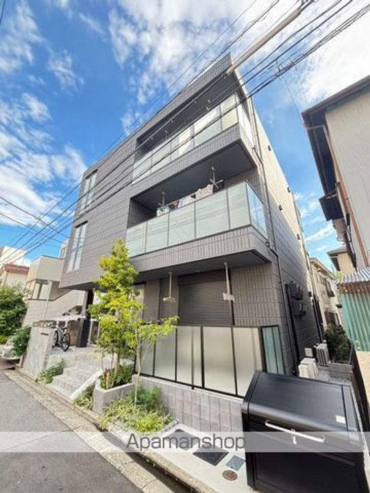 GLOW RESIDENCEの外観