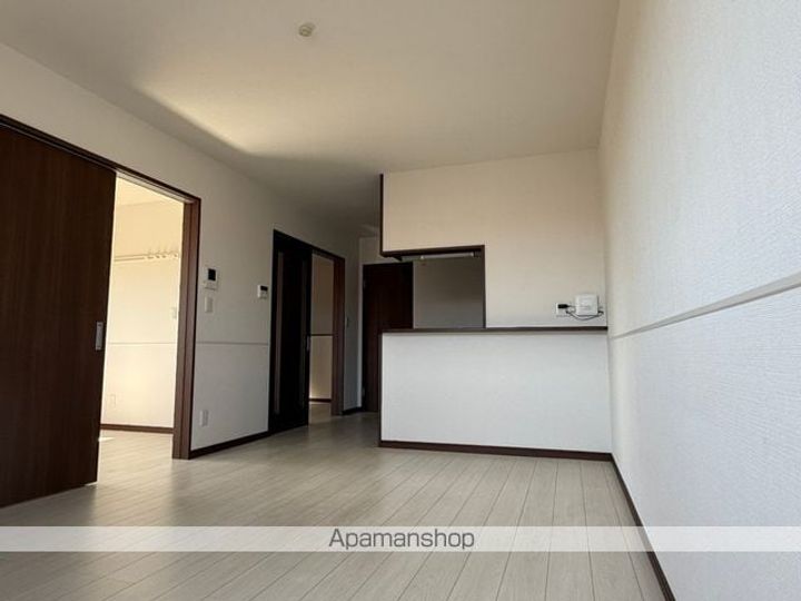 SUN STUDIO201の居間