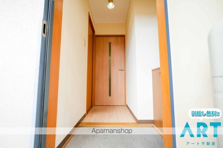 サザンコートⅥの玄関