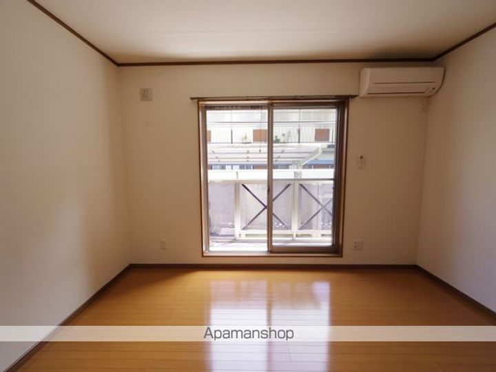 カーサドマーニ202号室の内装