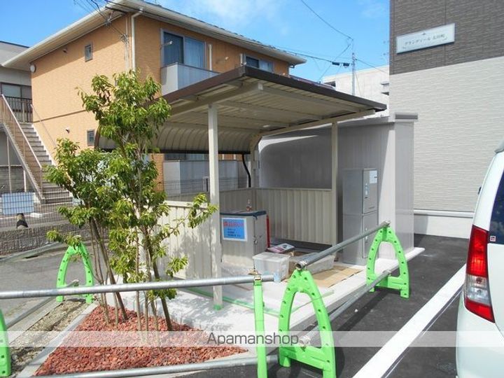 グランディール太田町の外観