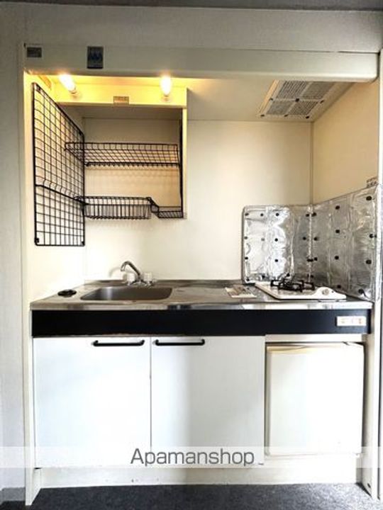 グラスフラッツ205のキッチン