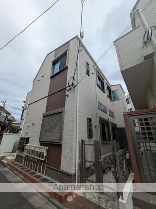 東京都中野区弥生町4丁目の賃貸アパートの外観