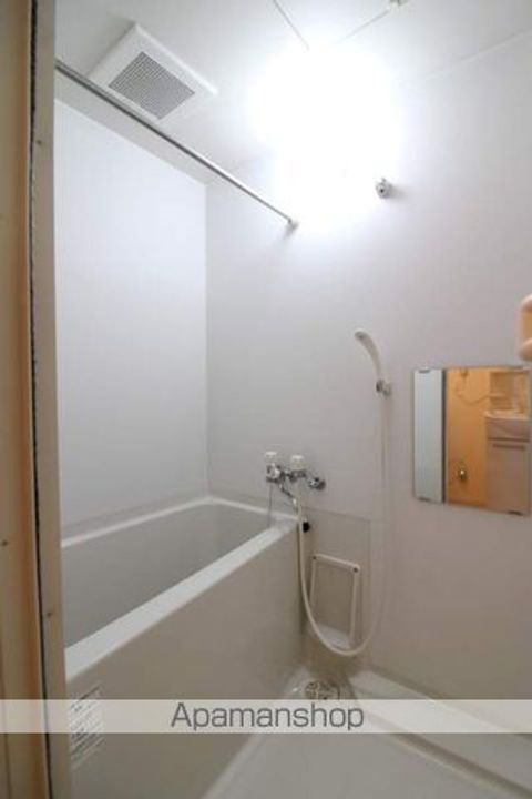 ツインライト大麻102の風呂