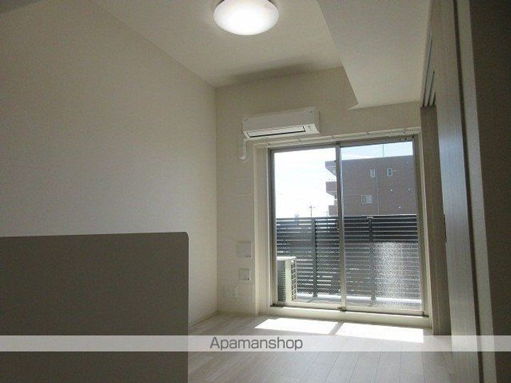 プレサンス岐阜ゼクシスの居間