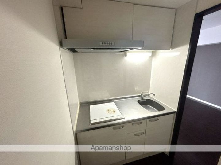 バックス大津京町のキッチン