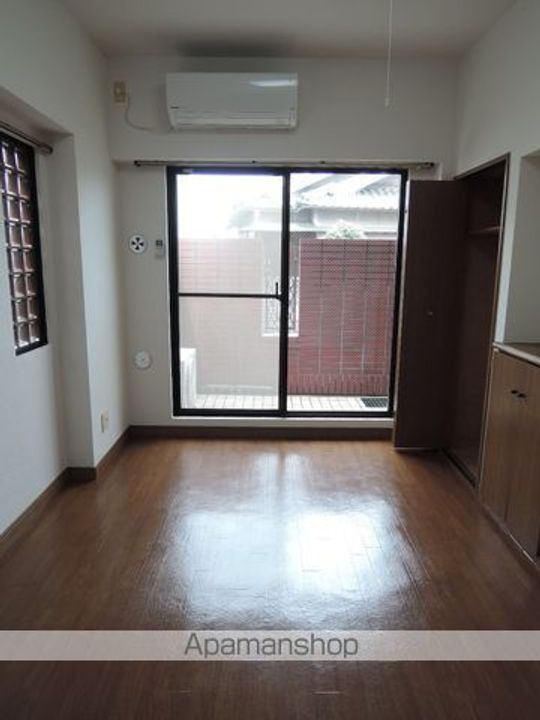 シャルマンフジ東岸和田弐番館302の内装