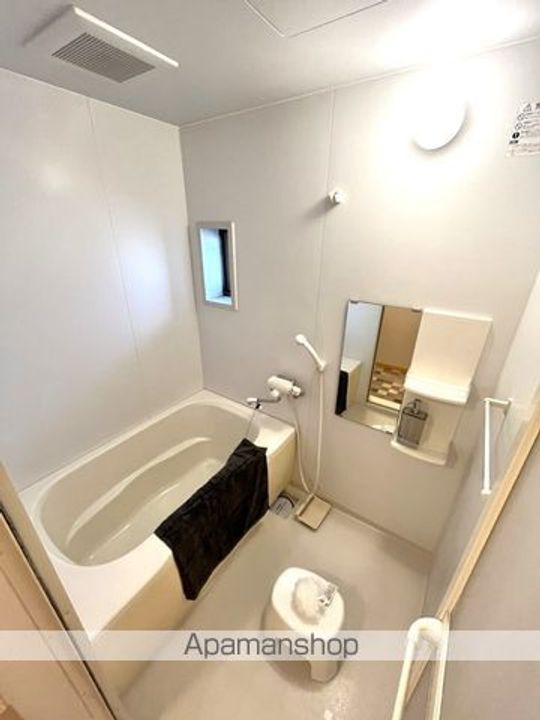 熊本県八代市鏡町両出の賃貸アパートの風呂