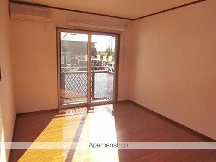 岩手県盛岡市厨川4丁目の賃貸アパートの内装