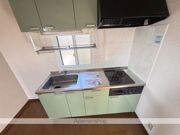 ヒーローマンションアイリス301のキッチン