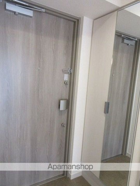 プレサンス岐阜ゼクシスの玄関