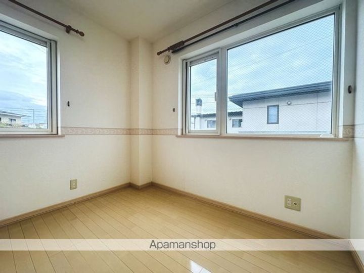 リヴェール富岡のその他画像