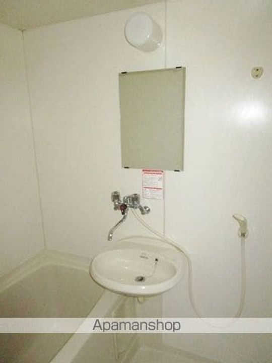 リバサイド青葉201の風呂