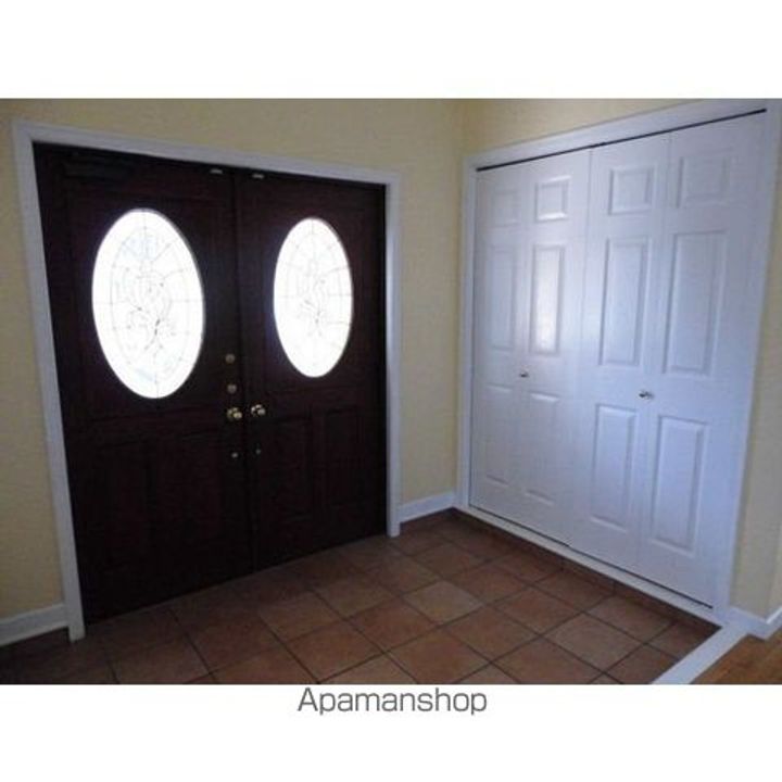 愛知県名古屋市名東区よもぎ台3丁目(一戸建)の賃貸物件の玄関