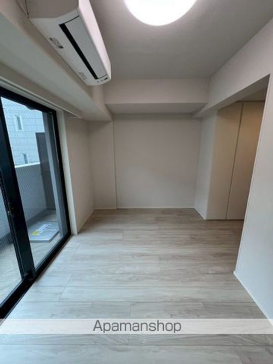 東京都中野区弥生町5丁目の賃貸マンションの内装