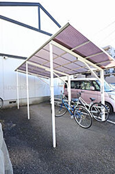 フラッツ山下 Bの外観