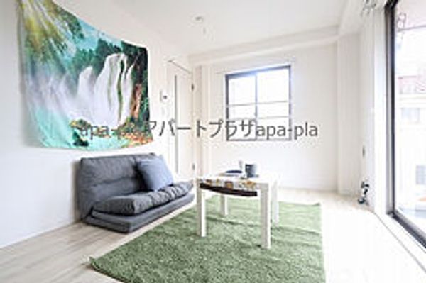 La-Bellevie-I(ラ・ベルヴィーI)の居間