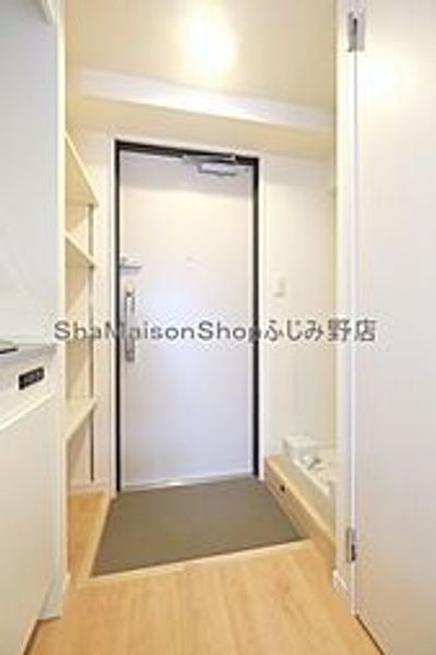 アトーレ上福岡マンションの玄関