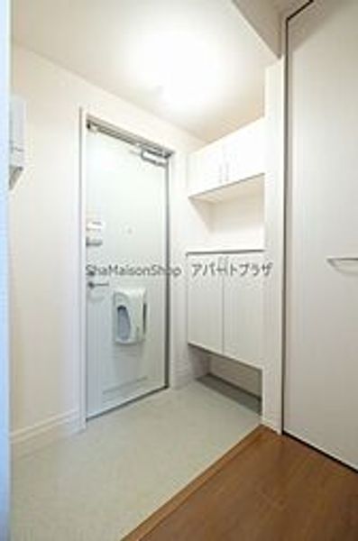 オルテシアIIの玄関