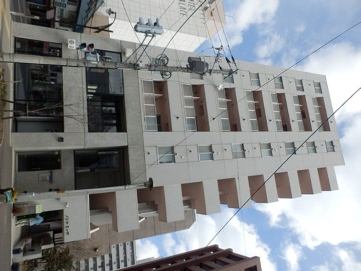 ノンナ ミーア(八光ビル)の外観