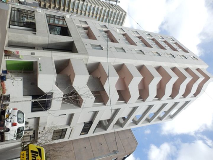 ノンナ ミーア(八光ビル)の外観