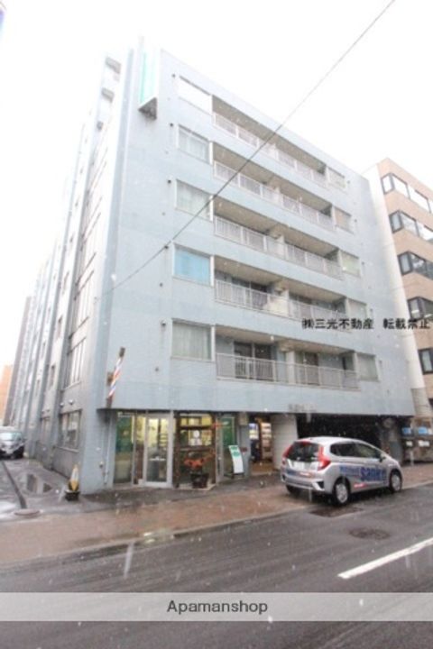 北海道札幌市中央区南一条西9丁目の賃貸マンションの外観
