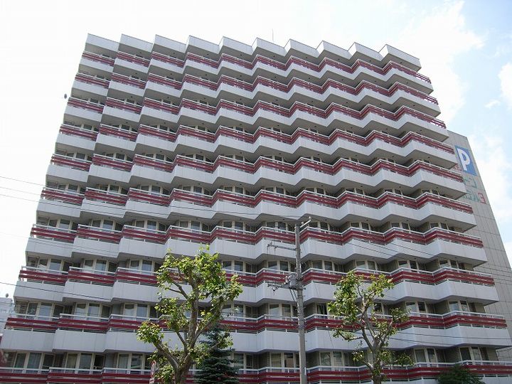 北海道札幌市中央区南七条西2丁目の賃貸マンションの外観