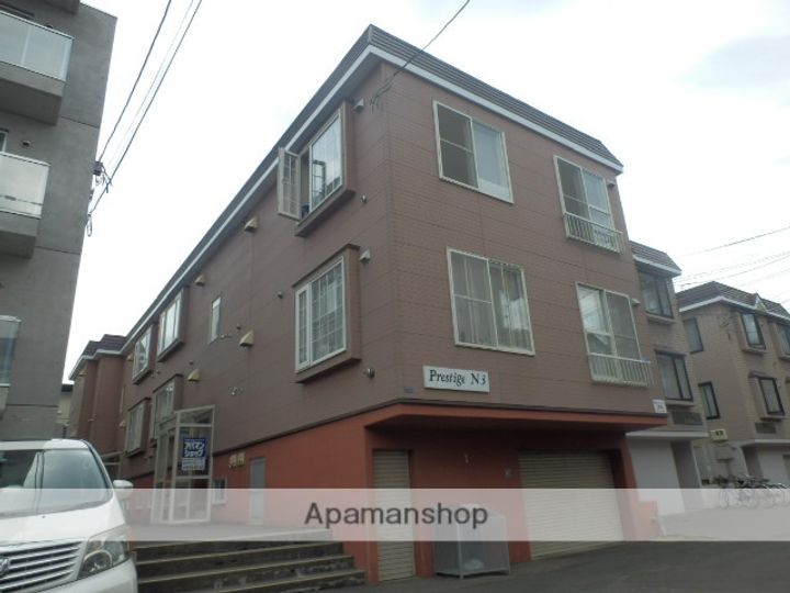 北海道札幌市中央区北三条西29丁目の賃貸アパートの外観