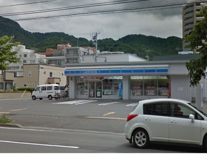 北海道札幌市中央区南十四条西18丁目の賃貸アパートの周辺