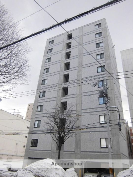 北海道札幌市中央区北五条西11丁目の賃貸マンションの外観