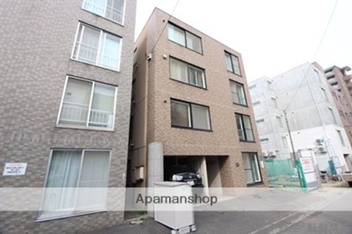 北海道札幌市中央区南八条西7丁目の賃貸マンションの外観