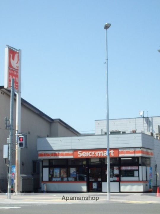 北海道札幌市中央区北一条東12丁目の賃貸アパートの周辺