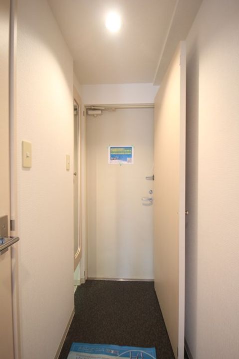 CITY SPIRE南3条の玄関