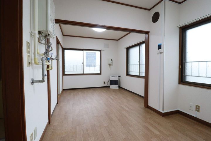 カサデューク7の居間