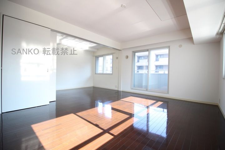 レジディア南一条イースト1305の居間