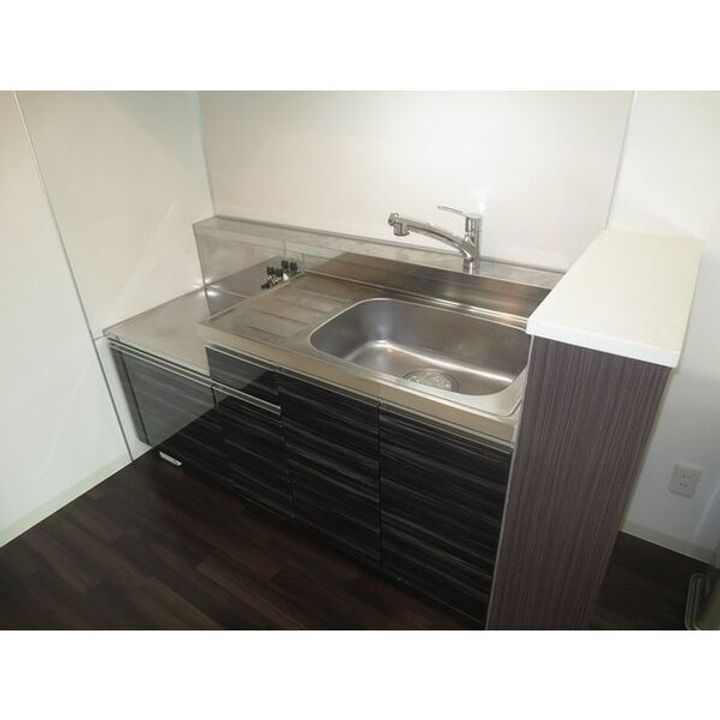 グランドサクセス中島公園のキッチン