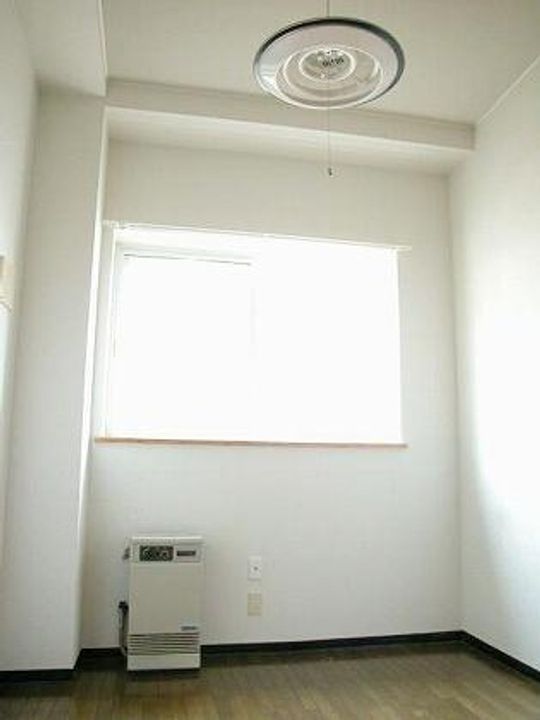 サングレース307の居間