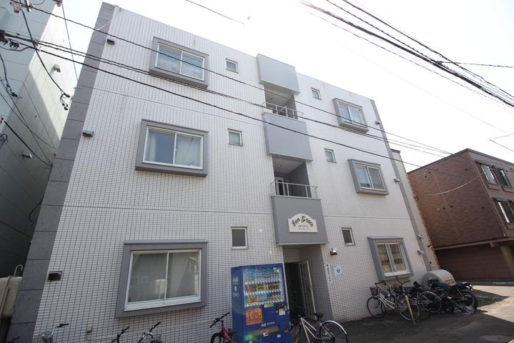 サングレース307の外観