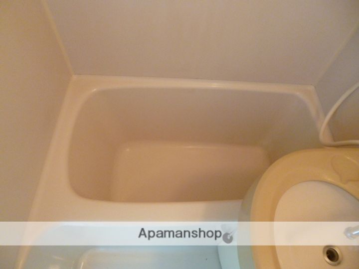 北海道札幌市中央区大通西26丁目の賃貸マンションの風呂