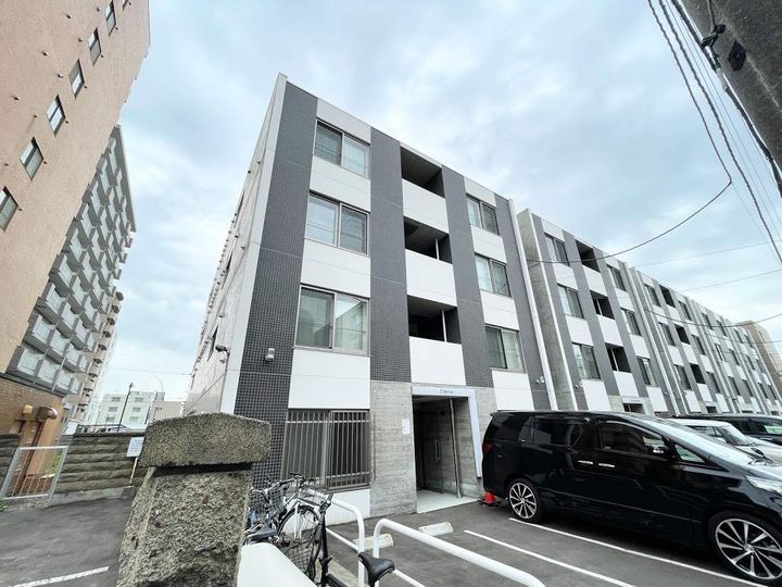 CIENAの外観