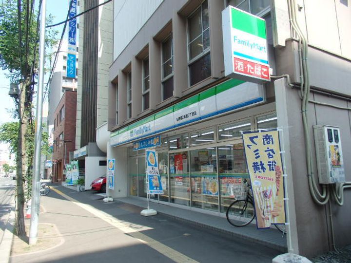 ロジェ札幌25の周辺