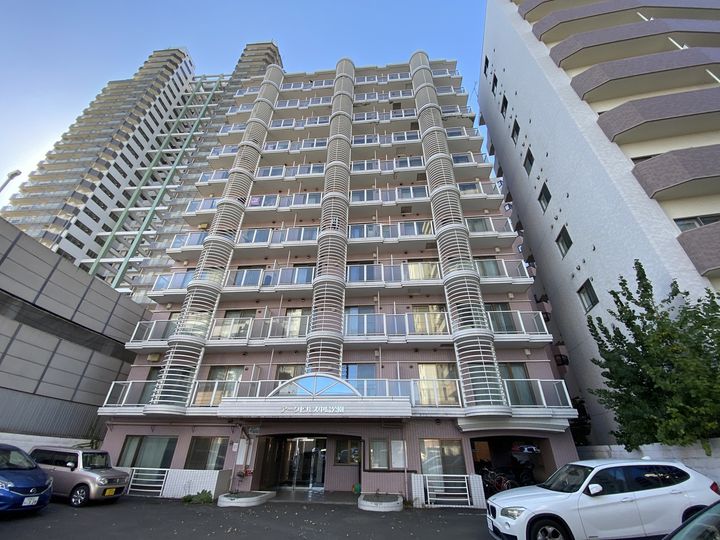 アークヒルズ中島公園の外観