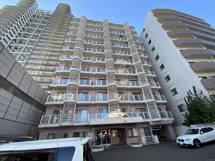 アークヒルズ中島公園の外観