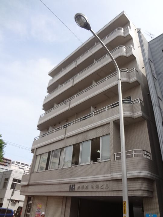 表参道・明豊ビル302の外観