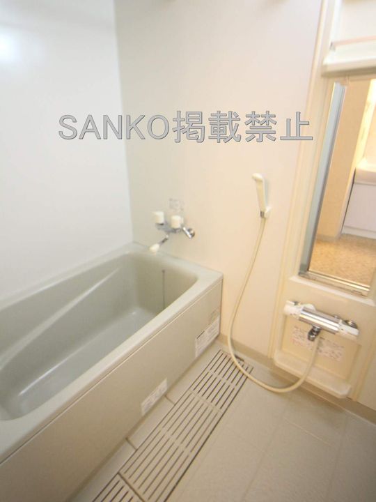 北海道札幌市中央区南十九条西9丁目の賃貸マンションの風呂