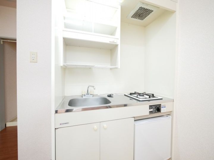 北海道札幌市中央区南十三条西7丁目の賃貸マンションのキッチン