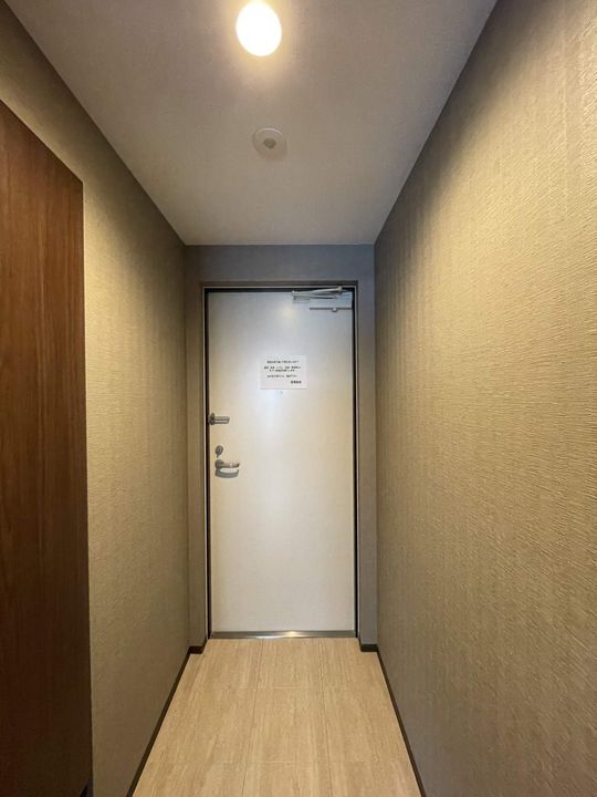 インダスカルの玄関